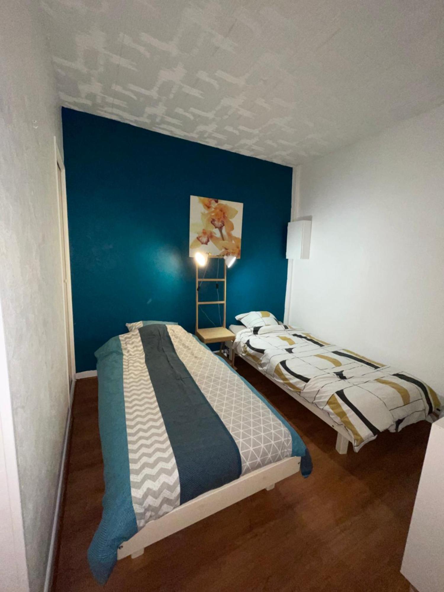Studio N•2 Avec Patio En Plein Coeur De La Ville Bagnères-de-Bigorre Eksteriør billede
